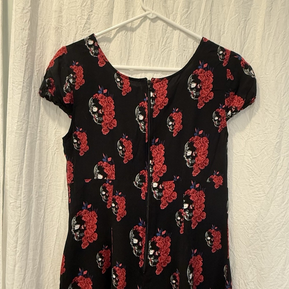 Hot Topic Royal Bones Red Black Floral Skull Dress Size L Whimsigoth Grunge - Picture 11 of 13